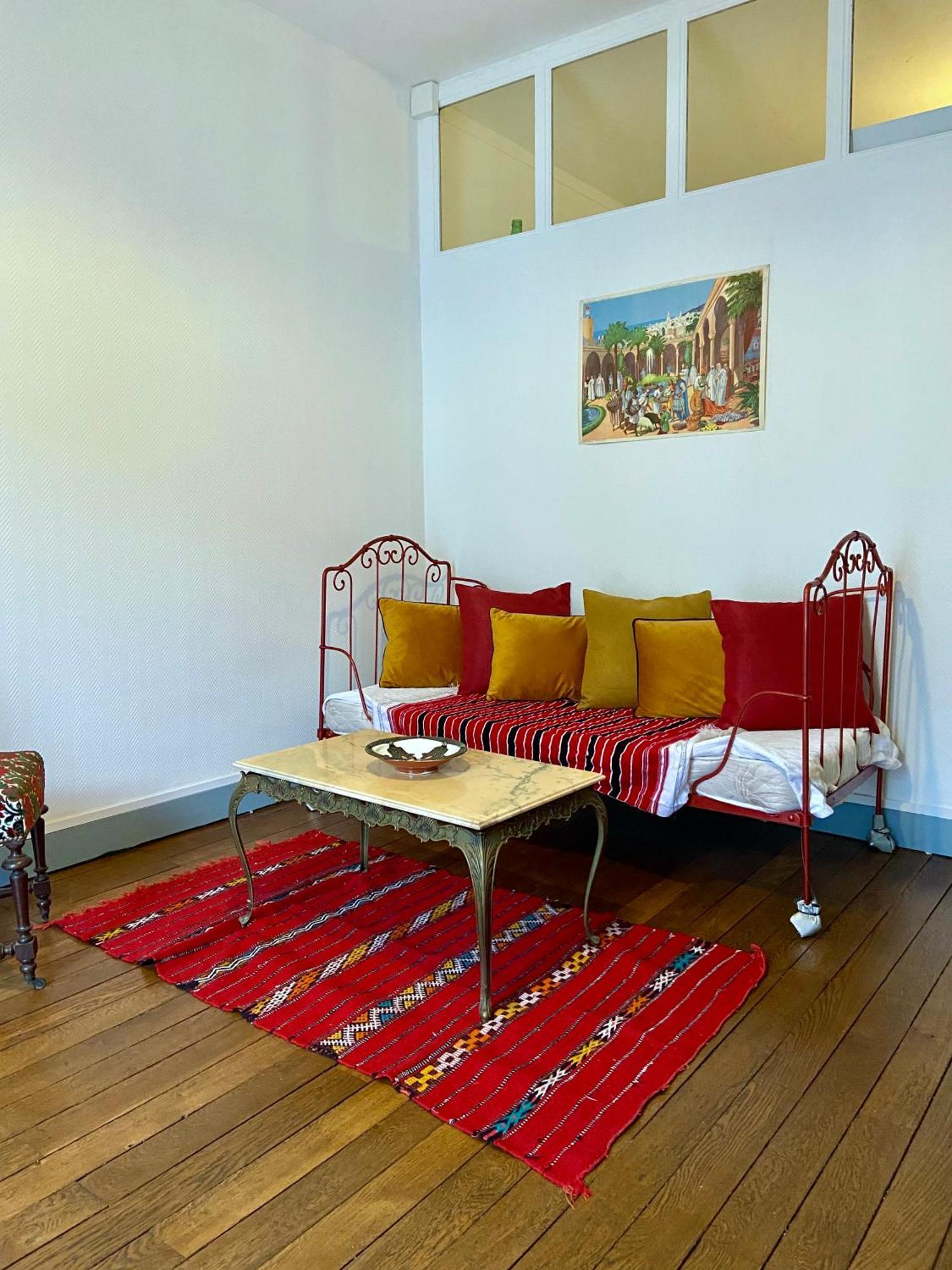 Le Blaisois Apartment